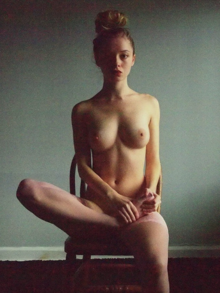 Alina Phillips Nude
